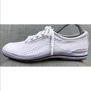 keds slip resistant shoes
